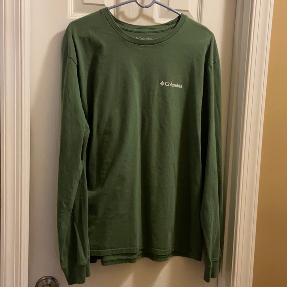 Men’s Columbia shirt